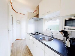 Restful Dune Chalet in Hollum