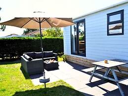 Restful Dune Chalet in Hollum