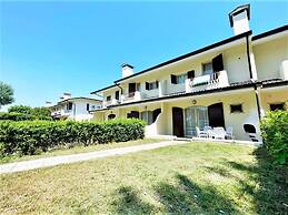 Belvilla by OYO Spacious Villa With Private Garden