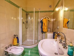 Charming Cottage in Sinalunga