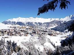 Apartment With Panoramic Views in Fiss