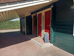 Bungalow met Omheinde Tuin op de Veluwe