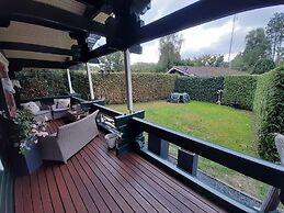Bungalow met Omheinde Tuin op de Veluwe