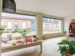 Shared Garden Apartment Retreat