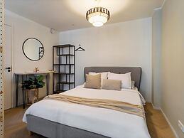 Shared Garden Apartment Retreat