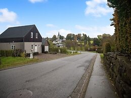 Holiday Home in Bullingen With Garden