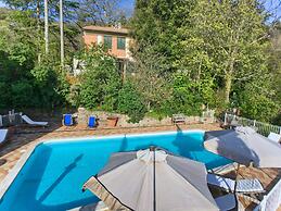 Apartment in Sassetta With Pool and Scenic Views