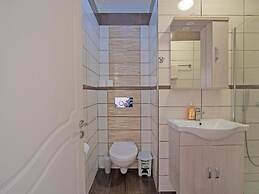 Appealing Apartment in Mpenitses With Balcony