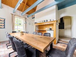 Farmhouse With Terrace in Montfoort