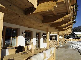 Luxurious Chalet in Wagrain With Private Pool