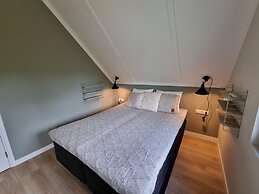 Private Jetty + Modern Comfort