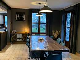 Elegant Family Stay, Wallonia
