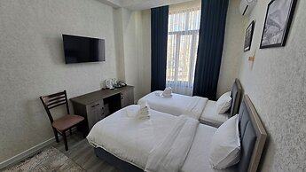 Old Station Hotel