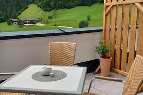 Sunny Apartment in Wagrain