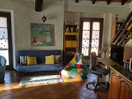 Apartment by Lago D'idro With Balcony