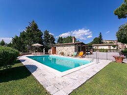 Charming Retreat in Armaiolo