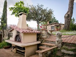Charming Retreat in Armaiolo