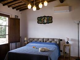 Charming Retreat in Armaiolo