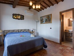 Charming Retreat in Armaiolo