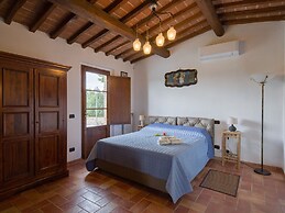 Charming Retreat in Armaiolo