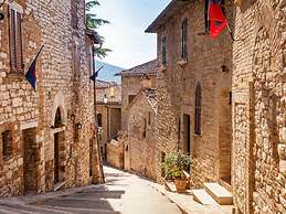 Apartment in Umbria With Garden