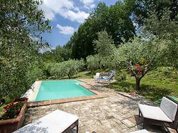 Holiday Home in Assisi With Heated Pool