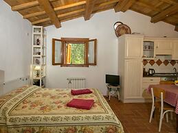 Holiday Home in Assisi With Heated Pool