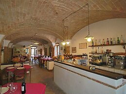 Farmhouse in Umbertide With Pool