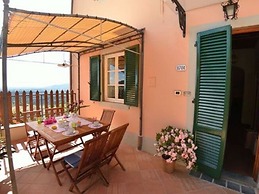 House in Ciciana With Pool and Scenic Views