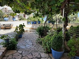 Apartment in Mpenitses With Sea Views