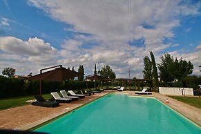 Holiday Home in Foligno With Pool and Terrace