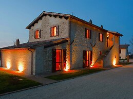Holiday Home in Foligno With Pool and Terrace