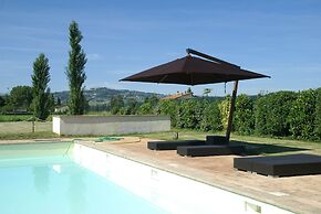 Holiday Home in Foligno With Pool and Terrace
