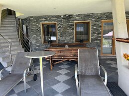 Chalet in Stuhlfelden Near Ski Slopes