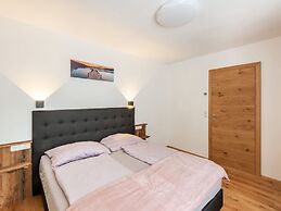 Chalet in Stuhlfelden Near Ski Slopes
