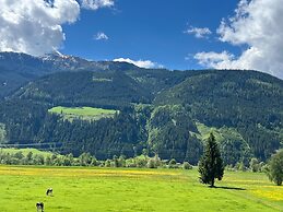 Chalet in Stuhlfelden Near Ski Slopes