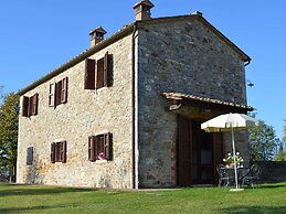 Tuscan Retreat in Montalceto