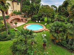Panoramic Tuscan Villa