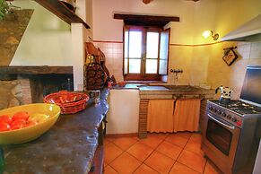 Rustic Holiday Home, Ortignano