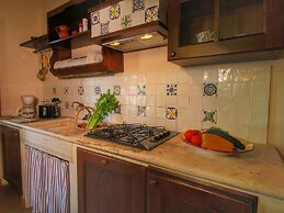 Peaceful Villa Stay in Tuscany