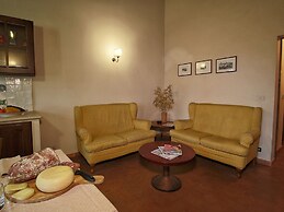 Peaceful Villa Stay in Tuscany
