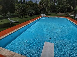 Peaceful Villa Stay in Tuscany