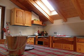 Apartment in Celledizzo Near Ski Area