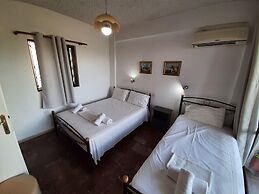 Apartment in Mpenitses With Sea Views & Pool