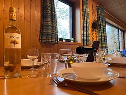 Charming Stay by the Meuse