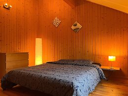 Charming Stay by the Meuse