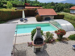 Holiday Home Near Lago Maggiore Pool