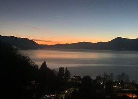 Holiday Home Near Lago Maggiore Pool