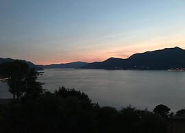 Holiday Home Near Lago Maggiore Pool