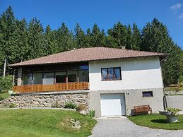Holiday Home in Altmelon Near Weinsberg Forest
